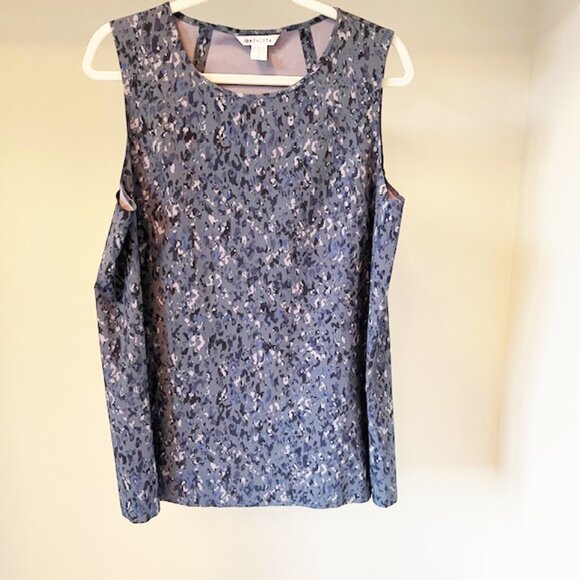 Athleta Refined Zephyr Tank, Blue Pattern, Size L - Picture 2 of 5